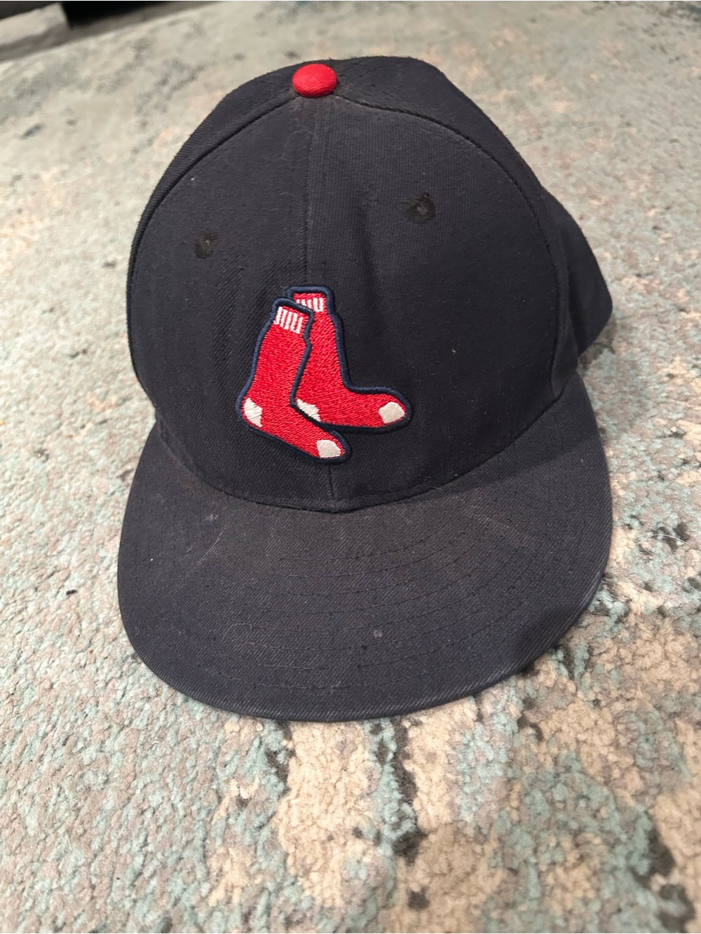 Boston red socks baseball cap with embroidered front and flex fit